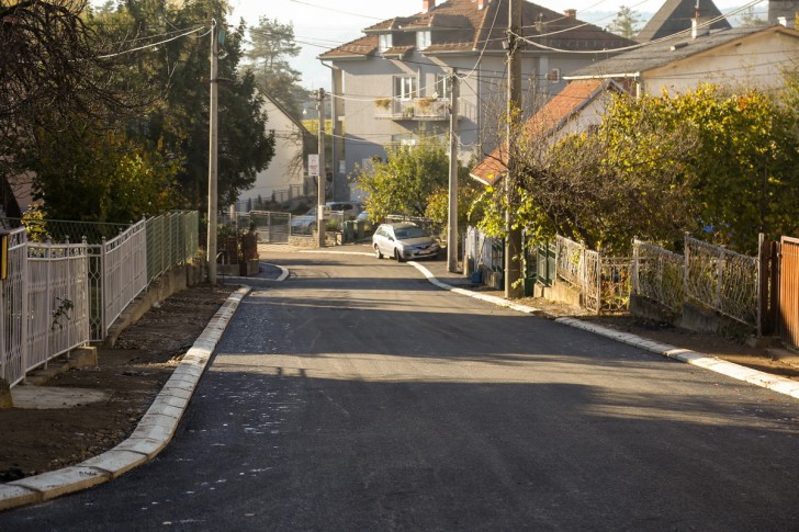 Vlade Zečevića presvučena novim asfaltom