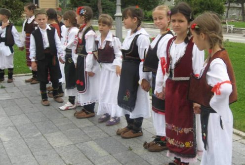 Dečji ansambl iz Osečine (foto: Dragan Savić)