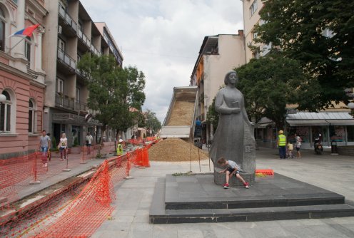 Radovi na Desankinom vencu, zatrpavanje (foto: Đorđe Đoković)