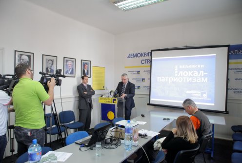 Sa konferencije za novinare GO Demokratske stranke (foto: Đorđe Đoković)
