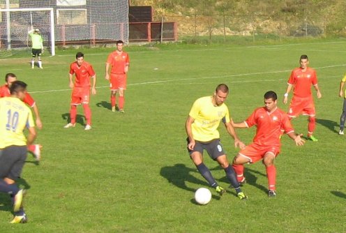 Igrač utakmice Petrović OFK Osečina (foto: Dragan Savić)
