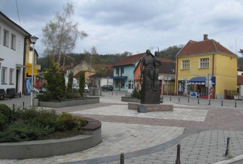 Trg Braća Nedić u Osečini (foto: Dragan Savić)