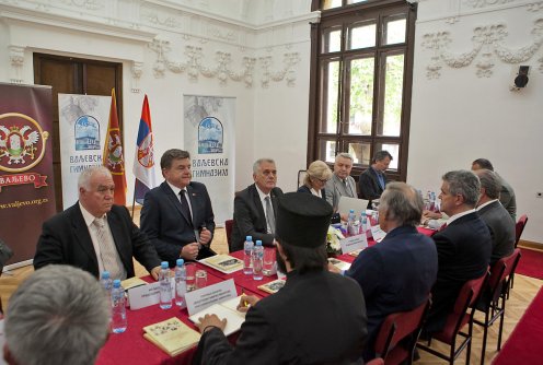 Sastanak u gimnaziji (foto: Đorđe Đoković)