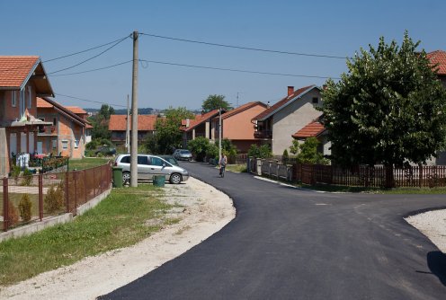 Asfaltirana Vrnjačka ulica (foto: Đorđe Đoković)