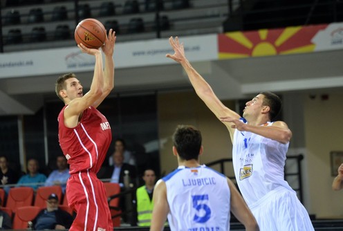 Kutlešić šutira (foto: Dadi Mitreski)