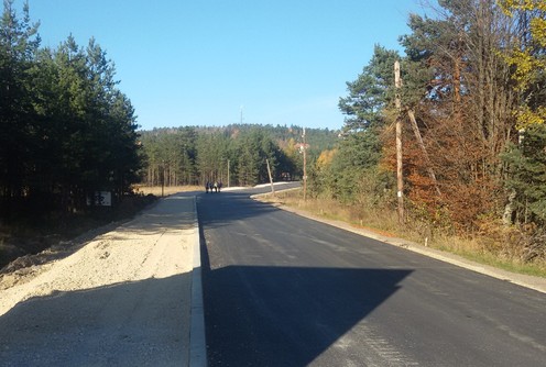 Asfaltirana ulica na Divčibarama (foto: Kolubarske.rs)