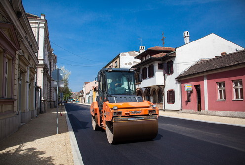 Asfaltiranje Ulice vojvode Mišića (ilustracija) (foto: Đorđe Đoković)