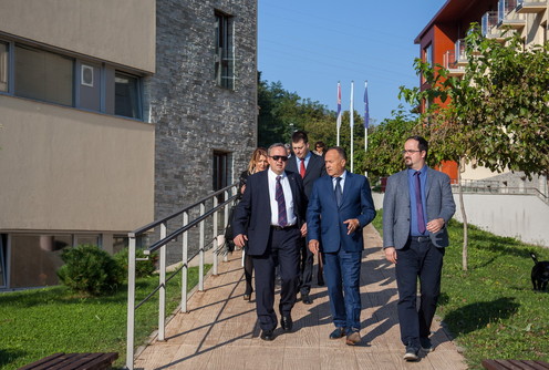 Ministar Šarčević u Istraživačkoj stanici (foto: Đorđe Đoković)