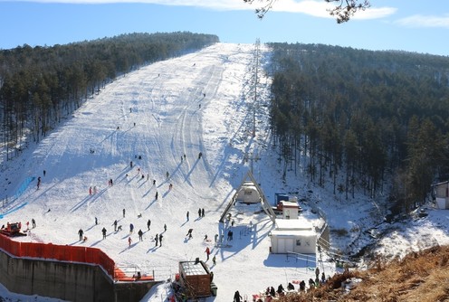 Ski staza Crni vrh Divčibare (foto: Kolubarske.rs)