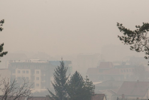 Pogled na smog u Valjevu (foto: Đorđe Đoković)
