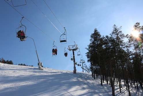 Ski staza Crni vrh Divčibare (foto: Kolubarske.rs)