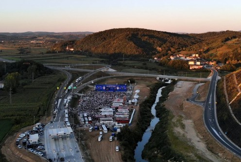 Svečanost otvaranja autoputa (foto: Vlada Ivanović)