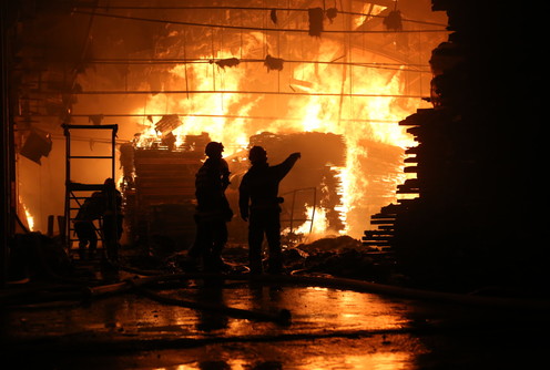 Požar (ilustracija) (foto: Đorđe Đoković)