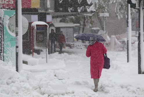 Sneg u centru Valjeva (foto: Đorđe Đoković)