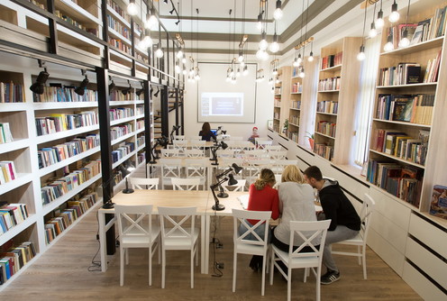 Biblioteka Gimnazije (foto: Đorđe Đoković)