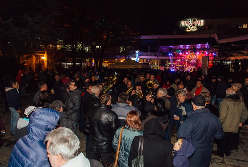 Dočeg Srpske na Gradskom trgu (arhiva) (foto: Đorđe Đoković)