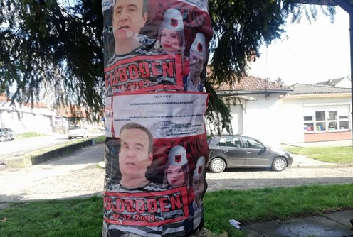 Plakati na Petom puku (foto: Kolubarske.rs)