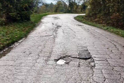 Regionalni put Trbušani-Jeremića ornica-Pranjani (foto: Ozon press)