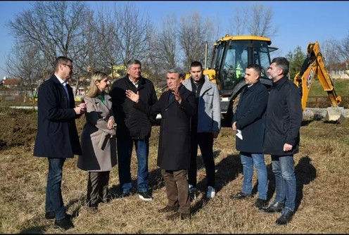 Gradonačelnik na Ljubić keju (foto: Ozon Press)