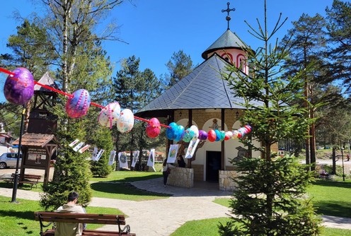 Vaskrs - Crkva Svetog Pantelejmona	 (foto: Kolubarske.rs)