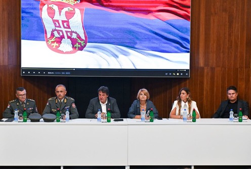 Gašić u Krušiku (foto: www.mod.gov.rs)