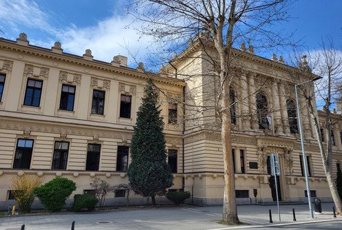 Valjevska gimnazija (foto: Kolubarske.rs)