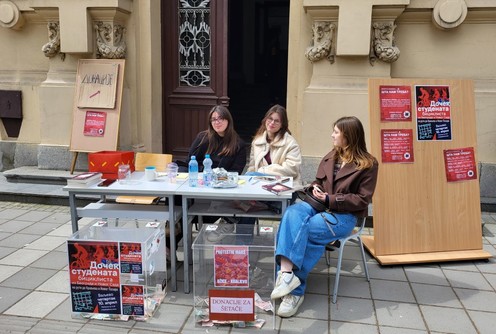 Prikupljanje donacija (foto: Kolubarske.rs)