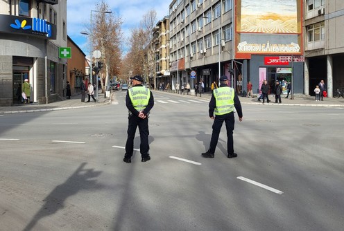 Policija (foto: Kolubarske.rs)