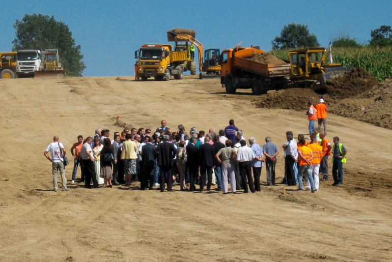 Početak radova u Nepričavi, jul 2010.  (foto: Darija Ranković)