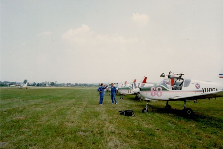 Aerodrom u Divcima, 1996. godine (foto: Miroslav Jeremić)