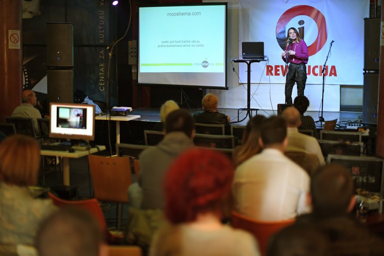 Internet konferencija u Valjevu (foto: Željko Emreković)