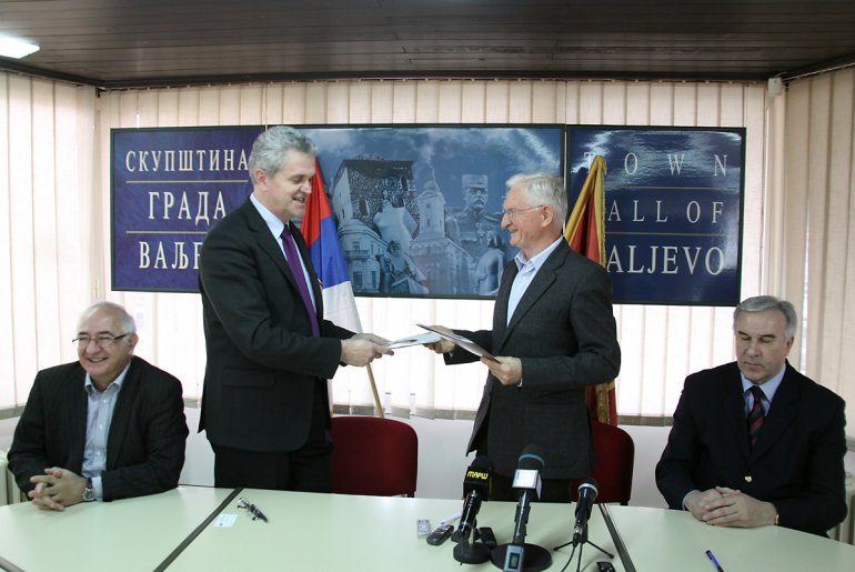 Potpisivanje ugovora (foto: Đorđe Đoković)