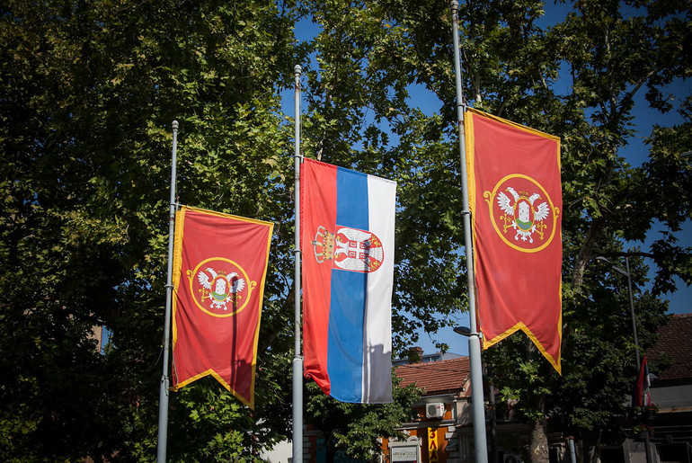Zastave na pola koplja (foto: Đorđe Đoković)