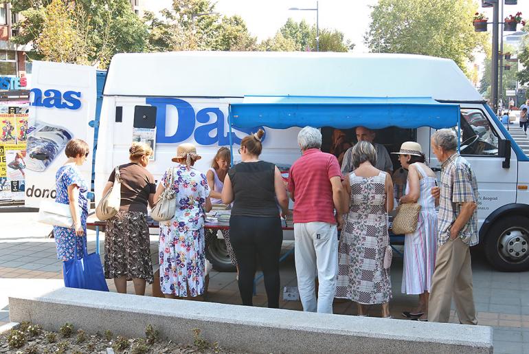 Štand Danas (foto: Đorđe Đoković)