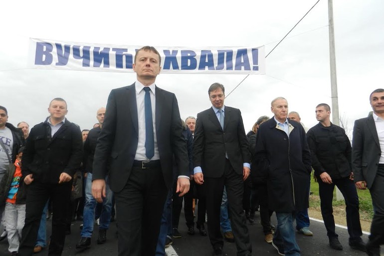 Glišić, Vučić i gosti na otvaranju puta (foto: Dragana Nedeljković)