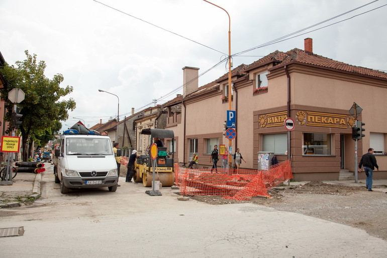 Raskrsnica Pantićeve i Dušanove ulice (foto: Đorđe Đoković)