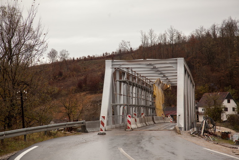 Most na putu Valjevo-Loznica (foto: Đorđe Đoković)