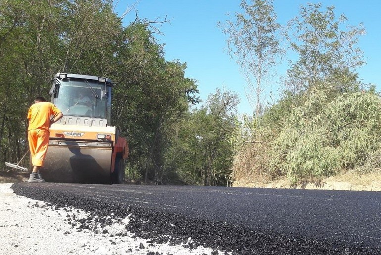 Asfalt u Tvrdojevcu (foto: Dragan Belajac Džagi)