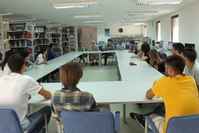 Profesor Džonatan Elis u Petnici (foto: IS Petnica)