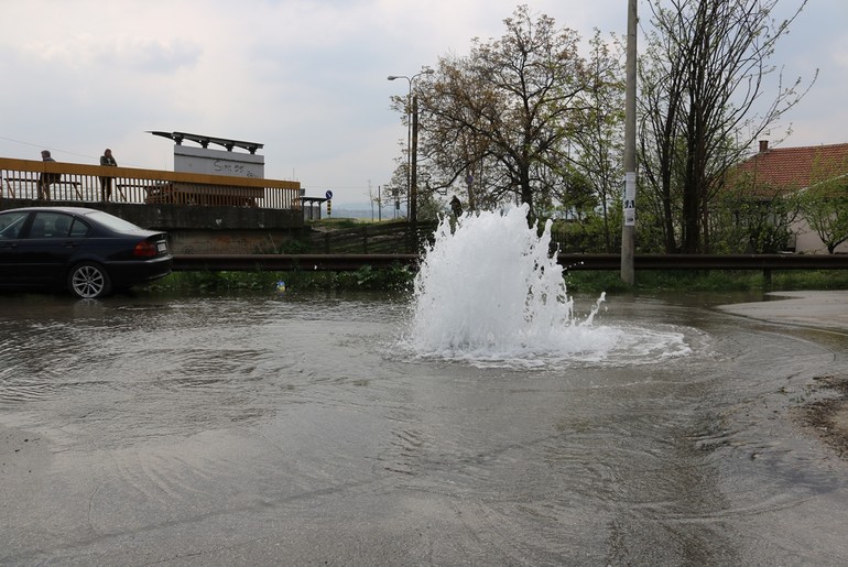 Vodoskok u Novom Naselju (foto: Kolubarske.rs)