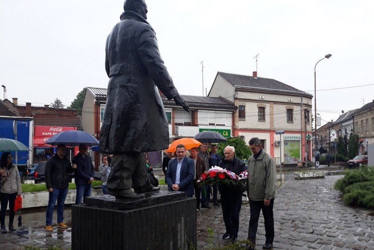 Socijalisti položili venac (foto: SPS)