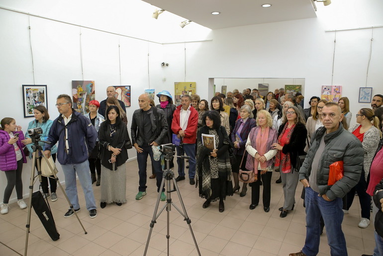 Izložba Likovni umetnici Valjeva u Muzeju (foto: Đorđr Đoković)