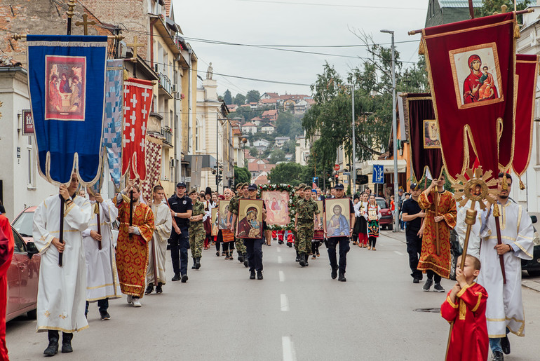 Slava Valjeva Druge Trojice - litija (arhiva) (foto: Đorđe Đoković)