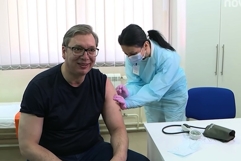 Vučić vakcinacija (foto: Print screen Nova S)