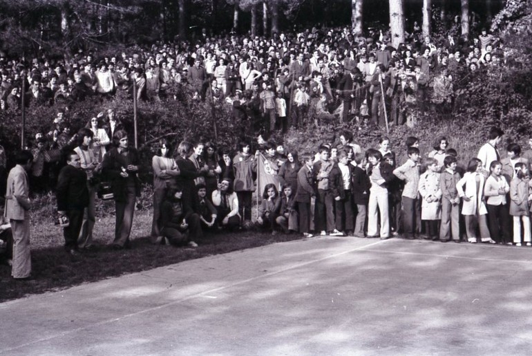 Uranak na Pećini 1. maj 1975. (foto: Dragiša Medenica)