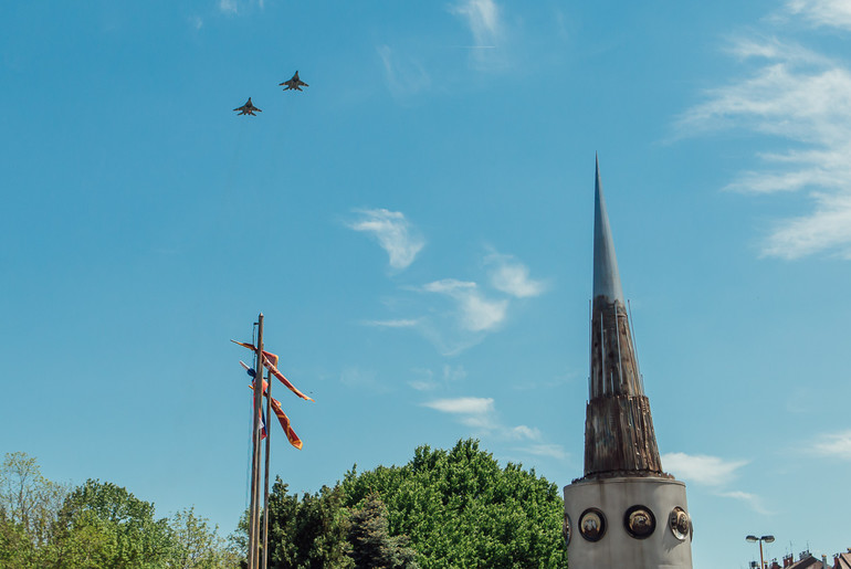 Prelet migova iznad Valjeva (foto: Đorđe Đoković)