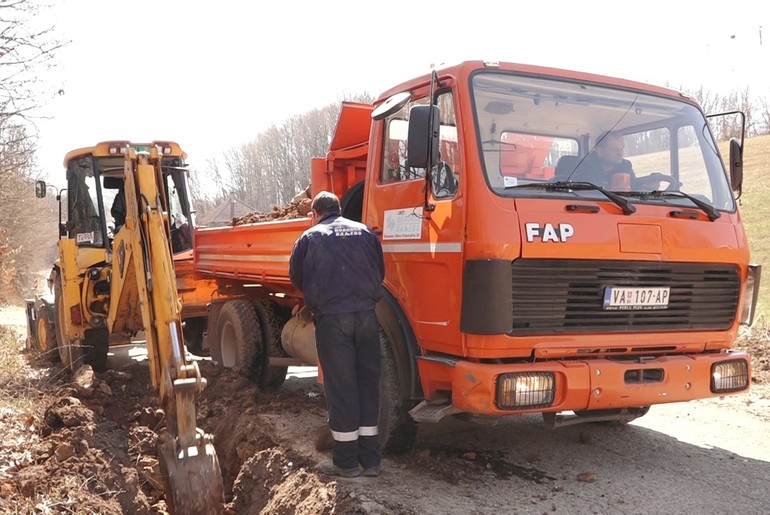 Izgradnja cevovoda u Žabarima (foto: Kolubarske.rs)