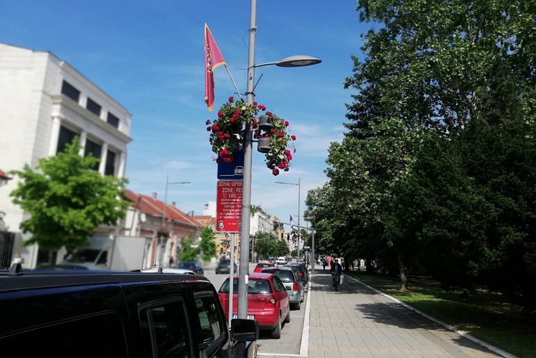 Parking u Karađorđevoj (foto: Kolubarske.rs)