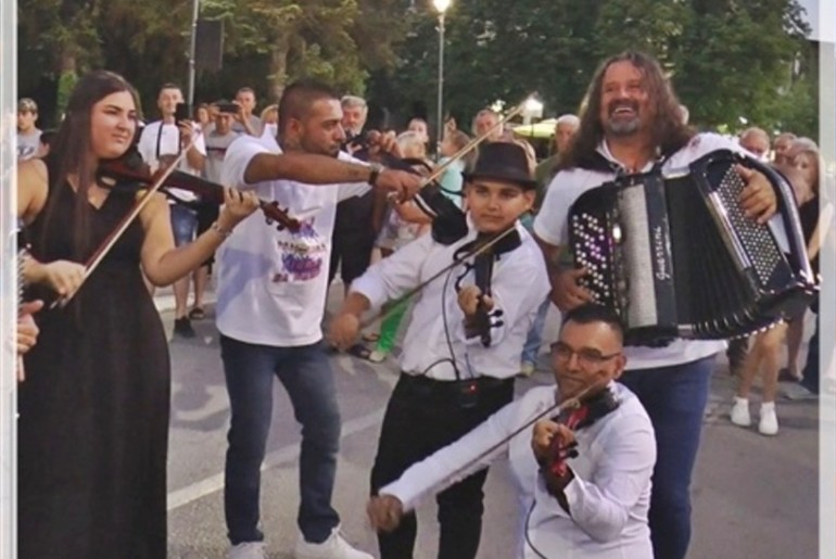 Promocija Sabora violinista (foto: www.glaszapadnesrbije.rs)