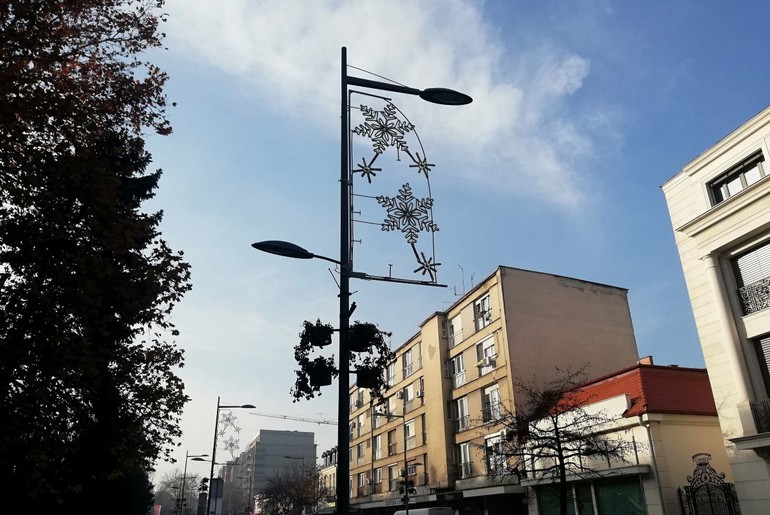 Novogodišnji ukrasi (foto: Kolubarske.rs)